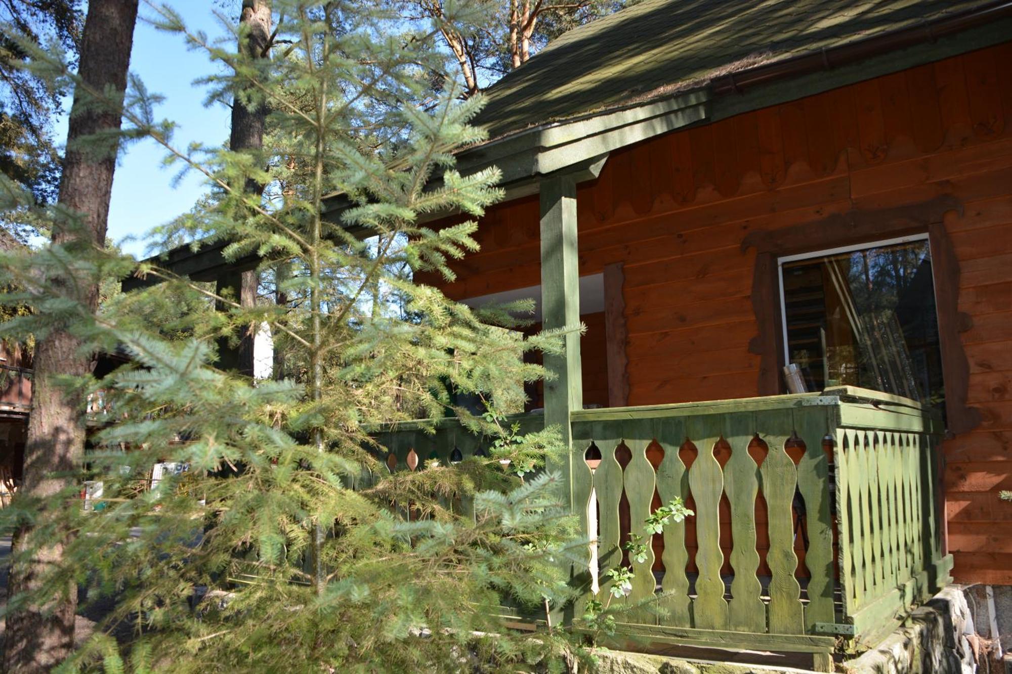 Domyletnie Dom 100m2 Z Wlasna Dzialka